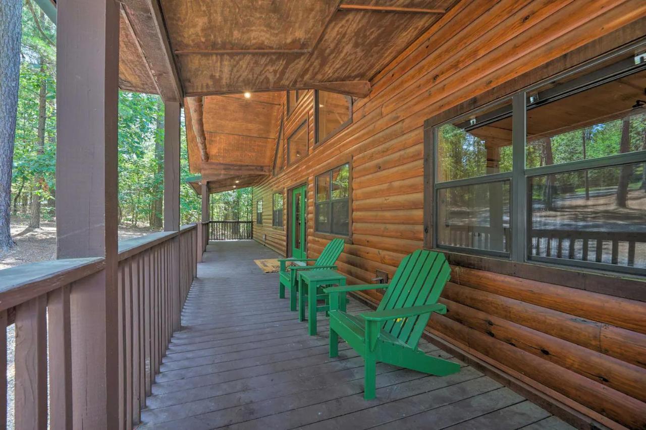 The Eastwood Spacious Retreat With 4 King En-Suites - Hot Tub - Pet-Friendly - Cozy Fire Pit - Prime Location - Multi-Family Broken Bow Esterno foto